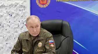 Rusya, Venezuela'daki diplomat ailelerini tahliye etmeye başladı