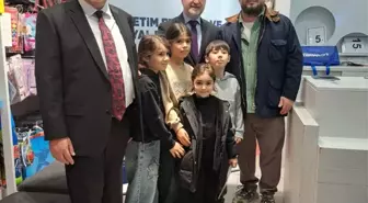 TDV'den Gürcistan'da 650 yetime giyim yardımı