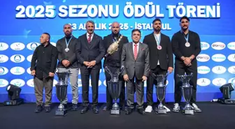 Türkiye Yağlı Güreş Ligi 2025 Sezonu Ödül Töreni gerçekleştirildi