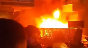 Ümraniye'de iş yerinde yangın