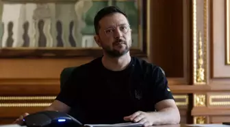 Ukrayna Devlet Başkanı Zelenskiy: Rusya 30'dan fazla füze ve 650'den fazla İHA kullandı
