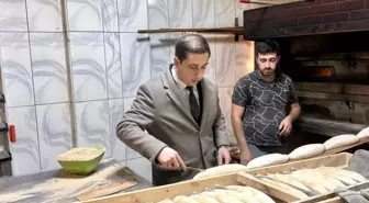 Kaymakam Başar fırında ekmek pişirip, çay ocağında kahve hazırladı