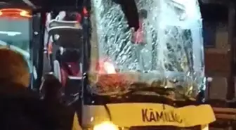 Yolcu otobüsü ile midibüs çarpıştı; 1 yaralı