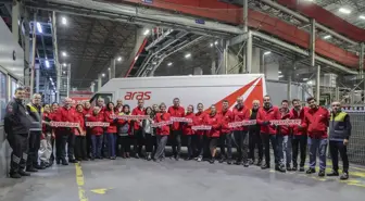 Aras Kargo'nun idari kadrosu kampanya döneminde sahadaki ekiplere destek verdi