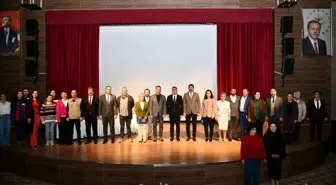 Ardahan'da 'Doğu Anadolu'da Arkeolojik Kazılar, Kronolojik Süreçler ve Kültür Politikaları' programı düzenlendi