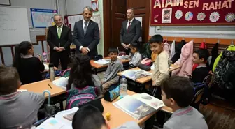 Edirne Valisi Sezer öğrencilerle bir araya geldi