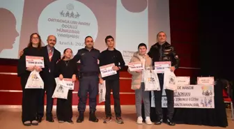 Gebze'de ortaokullar arası münazara yarışması düzenlendi