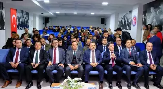 Gelibolu'da üniversite ve yerel paydaşlar çalıştayda bir araya geldi