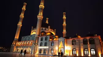 İç Anadolu'da Regaip Kandili dualarla idrak edildi