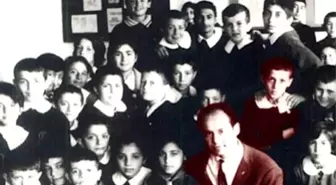 İsviçre'de hayatını kaybeden Cumhurbaşkanı Erdoğan'ın öğretmeni, memleketi Diyarbakır'da defnedildi