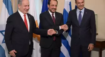 MSB'den olay fotoğrafa ilk yorum: Tehdit oluşturması söz konusu değil