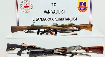 Van'da silah ve mühimmat ele geçirildi