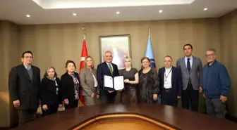 Akdeniz Üniversitesi Hastanesi'ne anjiyografi cihazı bağışı