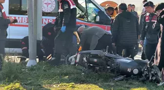 Ambulans şoförü kazada hayatını kaybetti