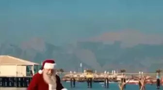 Antalya'da Noel Baba'nın yapay zeka görselleri ve figürlerine ilgi