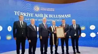 Aydın'ın Ahisi Gülter'e Ahi Esnaf Beratı verildi