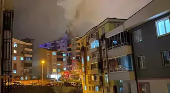 Bilecik'te binanın 6. katında yangın çıktı