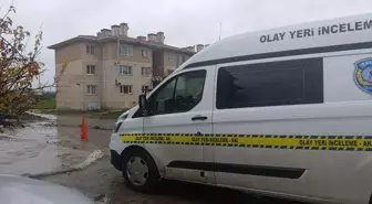 Boru döşenirken meydana gelen göçükte yaralanan 4 işçiden 1'i öldü; 3 gözaltı