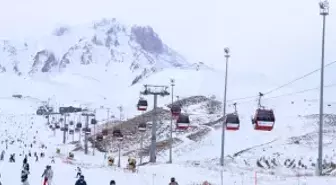 Erciyes'te yılbaşı tatil rezervasyonları yüzde 90'a ulaştı
