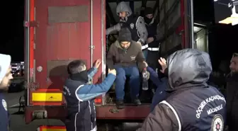 Erzurum'da yılbaşı öncesi polis, asayiş uygulamalarına start verdi