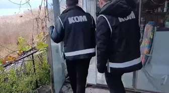 Evini alkol imalathanesine çevirmiş