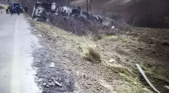 Kırklareli'nde şarampole devrilen tırın sürücüsü yaralandı