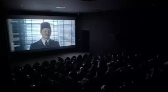 Mardin'de öğrenciler 'Akif' adlı sinema filmini izledi