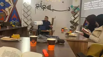 Müslüman Kimliği İnşa Etme Üzerine kitap tahlili gerçekleştirildi