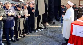 Şehit babasının kahreden görüntüsüyle ilgili gerçek bambaşka çıktı