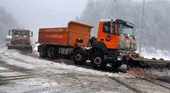 Bolu Dağı'nda kar yağışı