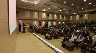 Bursa'da 'Gönül Elçileri ve Koruyucu Aile Farkındalık Toplantısı' düzenlendi