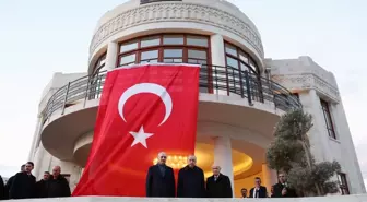 Cumhurbaşkanı Erdoğan: Sözlerimizi tutmanın bahtiyarlığıyla aziz milletimizin karşısındayız