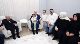 Cumhurbaşkanı Erdoğan: Sözlerimizi tutmanın bahtiyarlığıyla aziz milletimizin karşısındayız