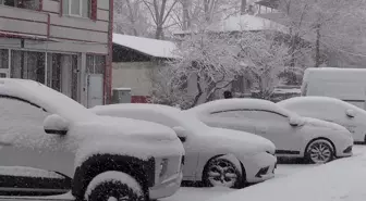 Erzurum'da soğuk hava ve kar yağışı etkili oluyor