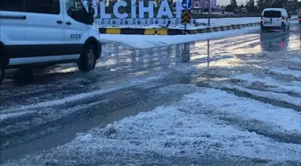 Hatay'da Yağmur ve Dolu Etkili Oldu