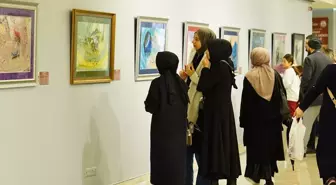 'Kainat Ayetlerinin Sanatla Tefsiri' sergisi Esenler'de 4 Ocak'a kadar ziyaret edilebilecek