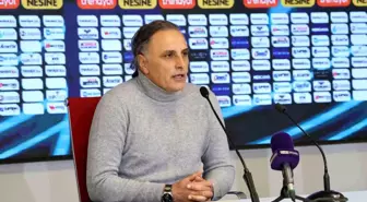 Mustafa Gürsel: 'Şapkamızı önümüze koyacağız'