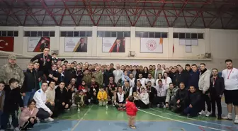 Şemdinli'de voleybol turnuvası düzenlendi