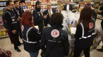 Ticaret Bakanlığı ekipleri, Bursa'da alışveriş merkezinde fiyat ve etiketleri denetledi