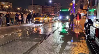 Tramvayın altında kalan yaşlı kadın 2 günlük yaşam mücadelesini kaybetti