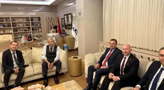 Türkiye'nin ilk serebral palsili uzay mühendisi Karakaş, Konukoğlu'nu ziyaret etti