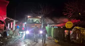 Bigadiç'te ev yangını: 1 ölü