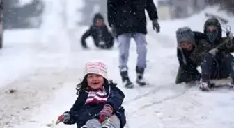 Mevsimin ilk kar tatili haberleri geldi! Çok sayıda ilde eğitime ara