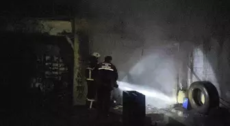 Burdur'da oto yıkamacıda yangın