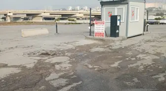 Karşıyaka, Minibüsçülerle Park Yeri Tartışması Yaşadı