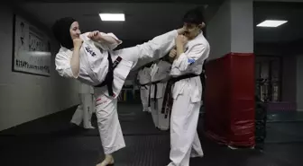 Sporcu ailenin 'beşikte başlayan' karate sevgisi