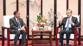 Albüm: Çin Dışişleri Bakanı, Kamboçyalı ve Taylandlı Mevkidaşlarıyla Görüştü