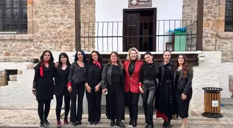 Bahar Gelir, Kırşehir'deki Kadınlarla Kültür ve Sanat Buluşması Gerçekleştirdi