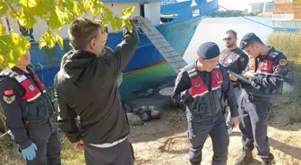 Balık tutmaya gelen vatandaşlar Manavgat Irmağında erkek cesedi buldu