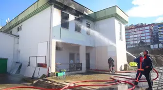 Giresun Gençlik ve Spor İl Müdürlüğü'nün ek hizmet binasında çıkan yangında maddi hasar oluştu